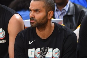 球速入口-赛后NBA总决赛传出新动向，夏洛特黄蜂强势反弹，管理层表态：目标明确，轮换策略成焦点的简单介绍